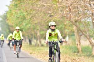 BIB: 
                            <button type="button" onclick="openModal(10196875)" class="btn btn-primary btn-sm float-right btn-popup" data-toggle="modal" data-target=".modal-high-quality">
                        <i class="fas fa-shopping-cart"></i> Add to Cart
                    </button>
                                            <button type="button" onclick="isThisMe(10196875, true)" class="btn btn-success btn-sm float-right btn-popup btn-isme hidden" data-toggle="tooltip" data-placement="bottom" title="นี่คือรูปของคุณใช่ไหม คลิกที่นี่เพื่อเอาเข้าอัลบั้ม">
                        <i class="fas fa-plus"></i> Add to album
                    </button>
                    <button type="button" onclick="isThisMe(10196875, false)" class="btn btn-warning btn-sm float-right btn-popup btn-isnotme hidden">
                        <i class="fas fa-ban"></i> Remove from album
                    </button>